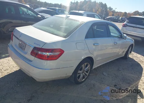 2011 Mercedes-Benz E 350 4Matic из США, поврежденный, VIN WDDHF8HB7BA314897